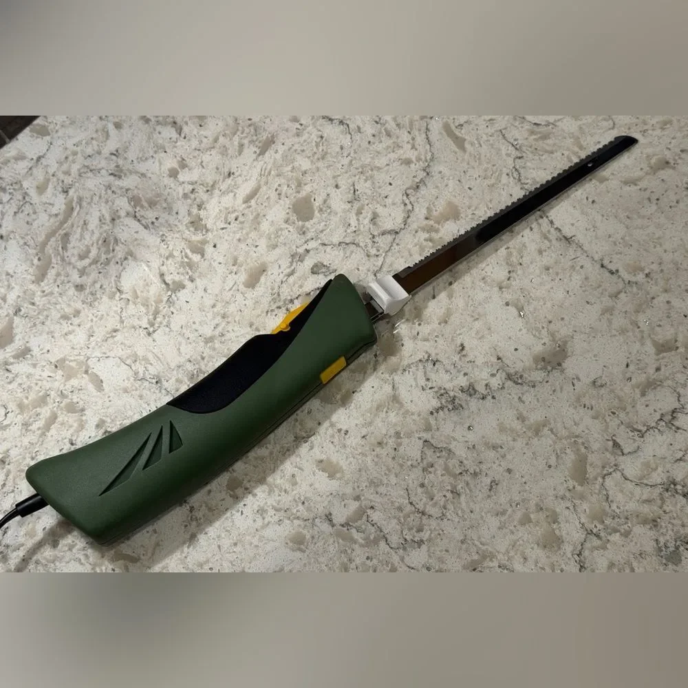 American Angler Ultra, Electric Knife. Great Condition. G12